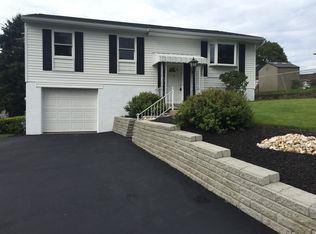 9899 Laurel Ave, North Huntingdon, PA 15642