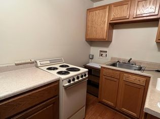 3226 Riverside Dr #B, Huntington, WV 25705