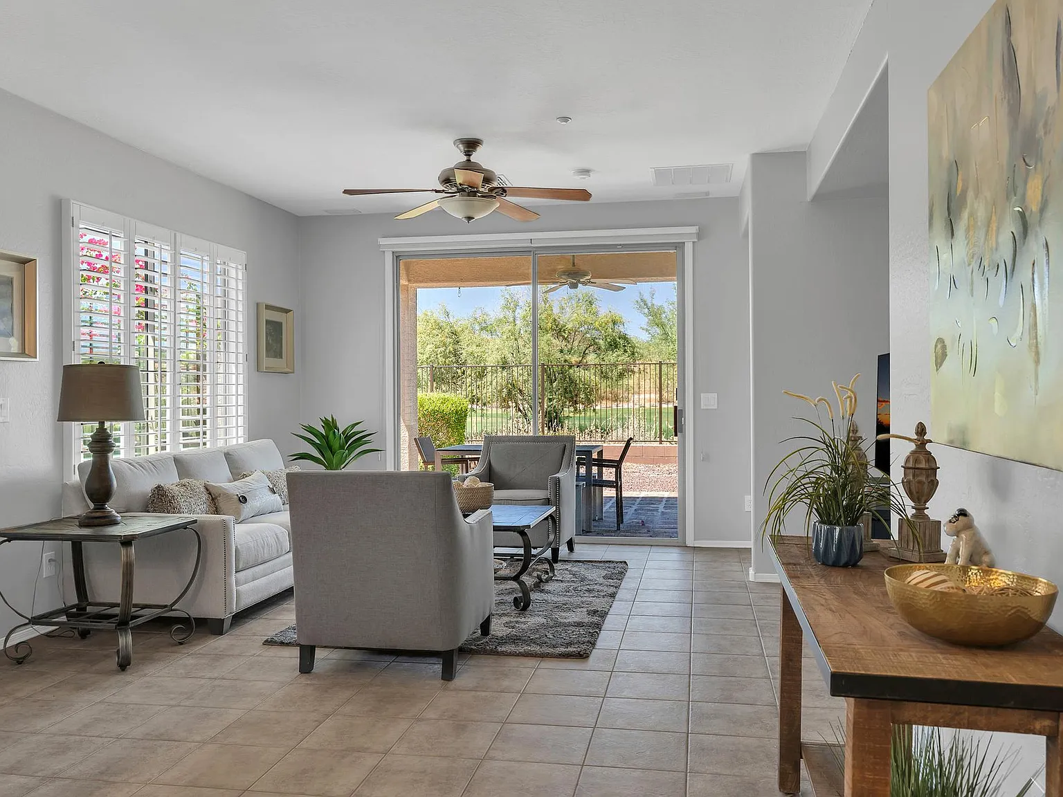 1826 W Morse Dr — Photo 3