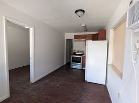 1245 NE 110th St, Miami, FL