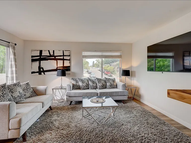 3435 Capalina Rd #2 — Photo 7