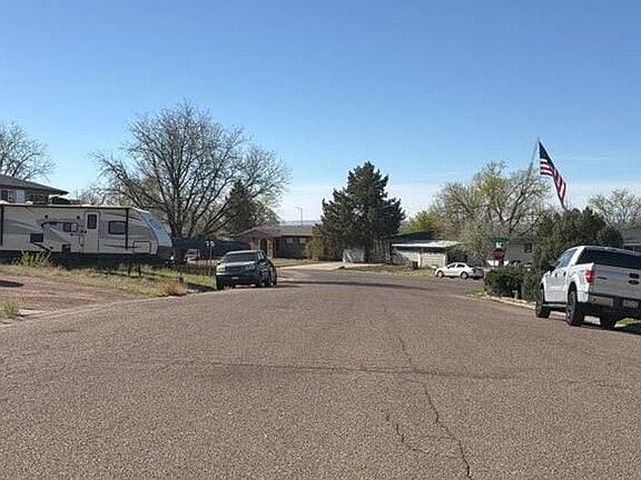 5th image of 4008 Hillside Dr