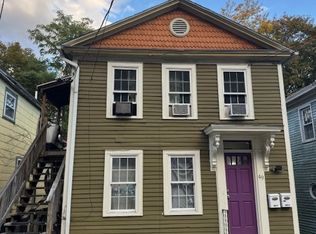 49 Union St, Norwich, CT 06360