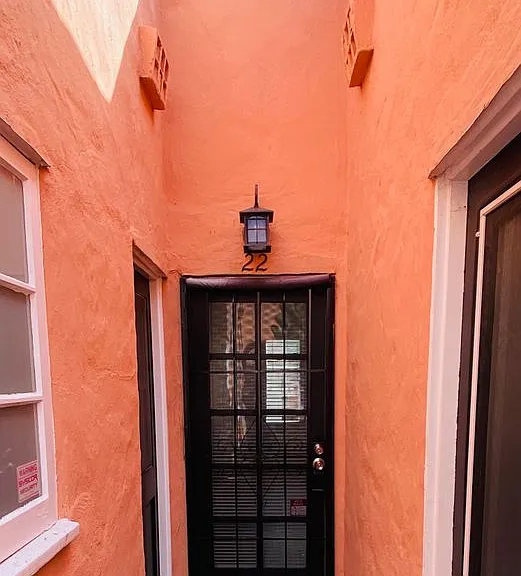 Santa Fe Court — Photo 10