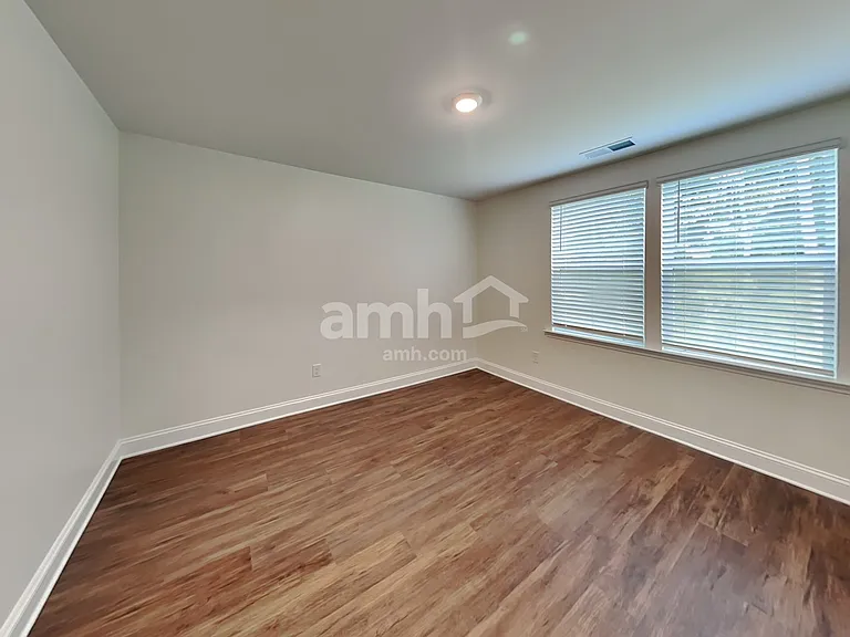 7309 Garrett Ct — Photo 22