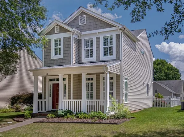 176 Townpark Dr, Bermuda Run, NC 27006