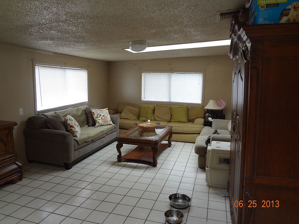 2nd image of 4820 Engle Rd