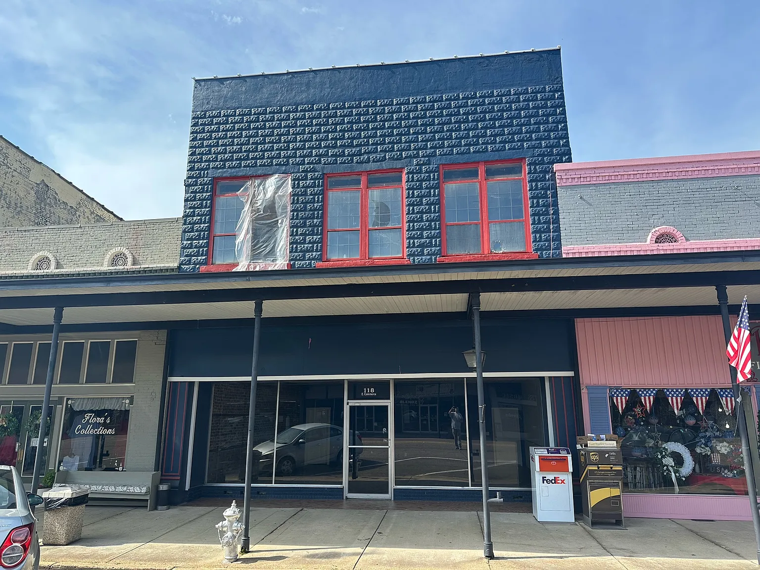 118 East Commerce Street - 3 — Photo 1