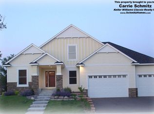 9936 Alvarado Ln N, Maple Grove, MN 55311