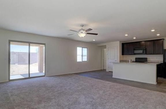 3rd image of 572 W Partridge Dr