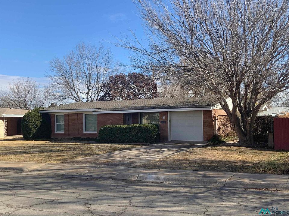 1st image of 3 Aspen Pl