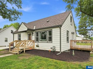 2749 N Cotner Blvd, Lincoln, NE 68507