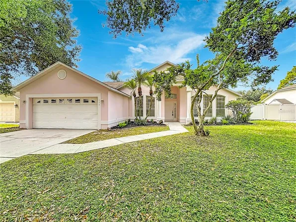 111 Sunridge Woods Ct, Davenport, FL 33837