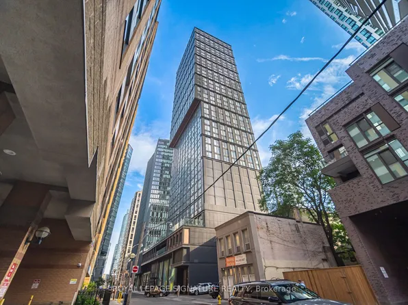 82 Dalhousie St, Toronto, ON