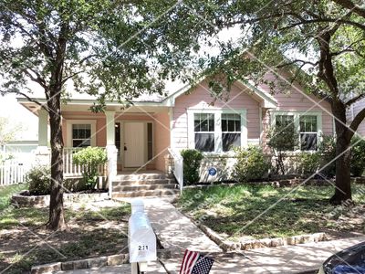 211 Mendez Loop, Kyle, TX, 78640