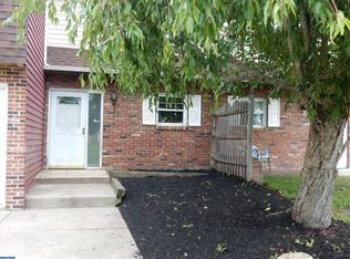 74 La Cascata Tnhs, Clementon, NJ 08021