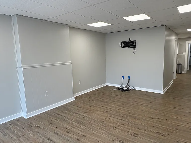 709 7th Ave #1A — Photo 3