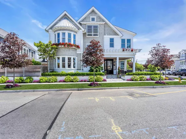 2 Morningside Rd, Ocean City, NJ 08226