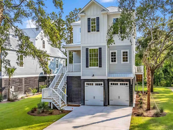 16 Comfort Ln., Pawleys Island, SC 29585