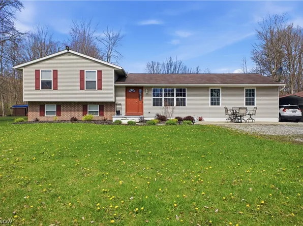 2003 Mahoning Rd, Deerfield, OH 44411