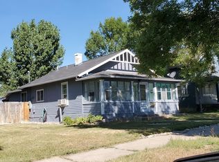 815 3rd St W, Roundup, MT 59072