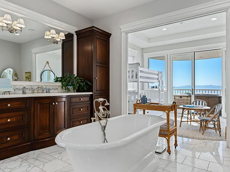 5458 Rincon Beach Park Dr — Photo 28