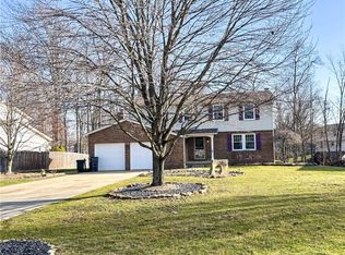 3438 Meanderwood Dr, Canfield, OH