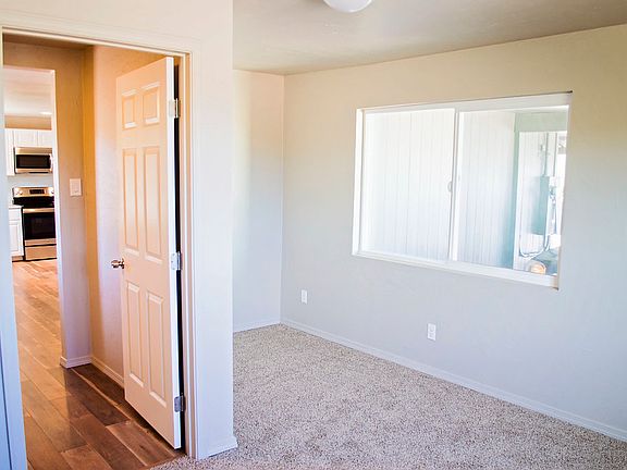 3rd Bedroom/Playroom/office