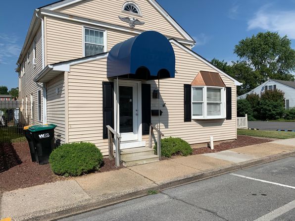 10 S Market St, Smyrna, DE 19977