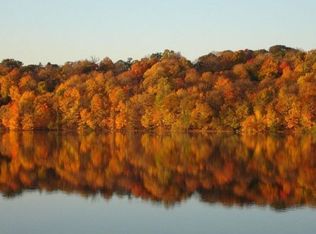 610 Pleasant View Rd, Chanhassen, MN 55317