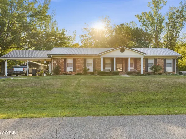 164 Hillhurst Dr, Selmer, TN 38375
