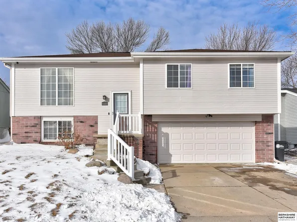 6604 N 110th Ave, Omaha, NE 68164