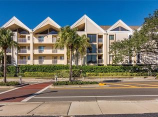 1108 Gulf Blvd APT 204, Indian Rocks Beach, FL 33785