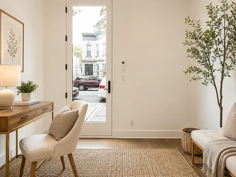 227 Winthrop St #1F — Photo 7