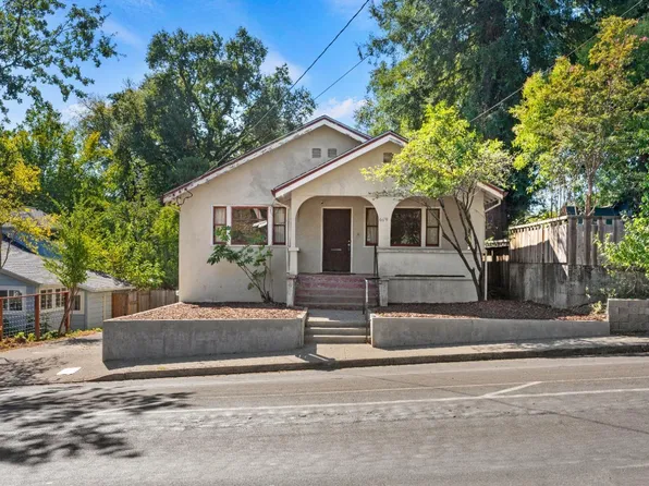 619 Grove Avenue, Ukiah, CA 95482