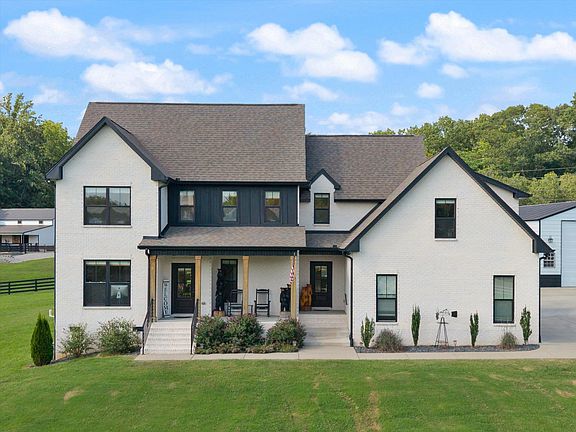 3rd image of 4676 Mount Zion Rd