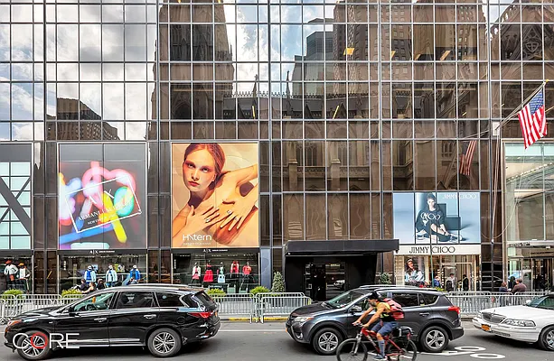 Rented by CORE | media 28