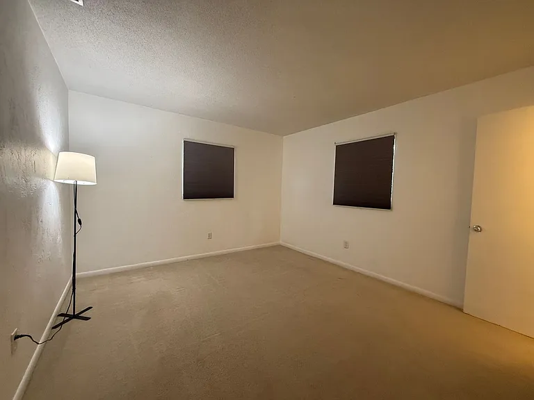 2610 Orange Tree Dr — Photo 12