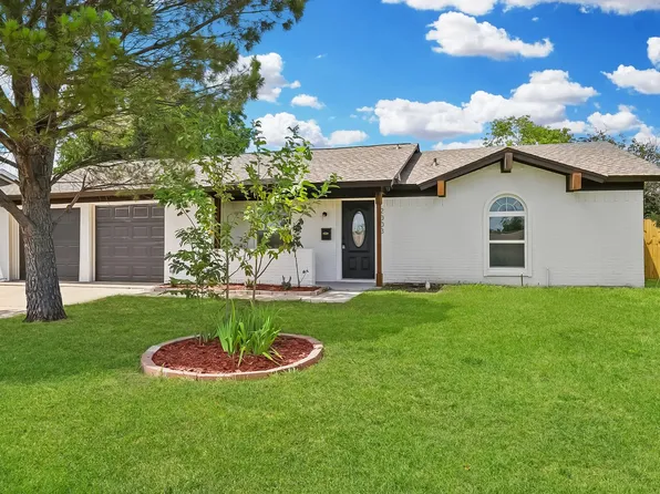 2003 Deerfield Dr, Carrollton, TX 75007