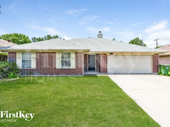 606 Plainview Dr, Mansfield, TX 76063