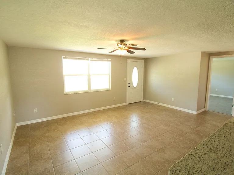 4632 Salvia St — Photo 5