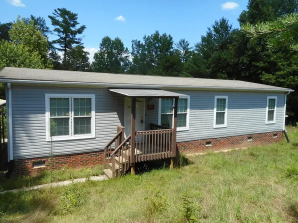 3002 Dalton Dr, Morganton, NC 28655