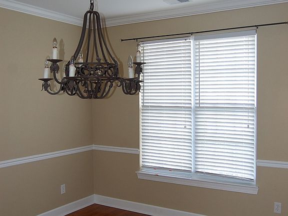 3rd image of 1709 Brittlebush Ln