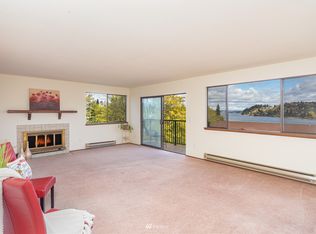 1602 Naval Ave APT 24, Bremerton, WA 98312