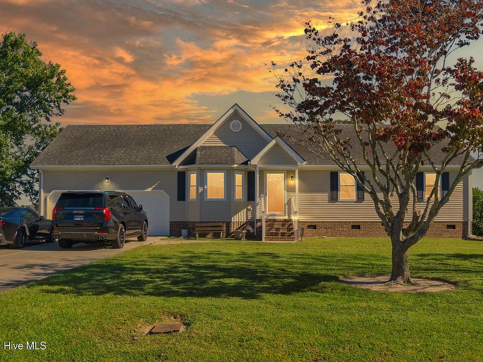 1st image of 210 Lynette Drive