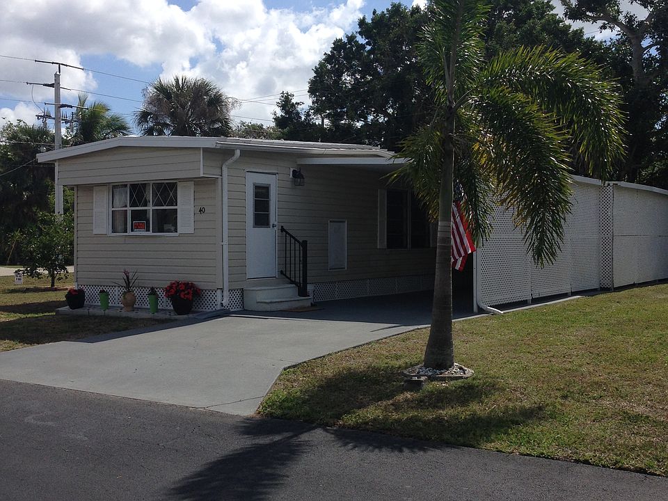 1st image of 40 Red Poinciana Dr