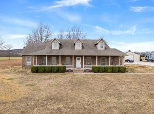 11401 Hogeye Rd, Prairie Grove, AR 72753