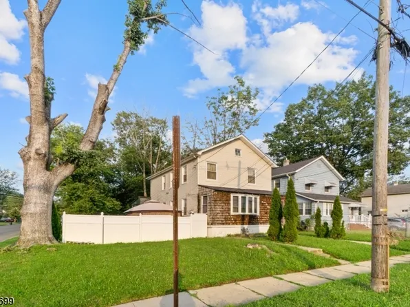 701 Spruce St, Roselle Boro, NJ 07203