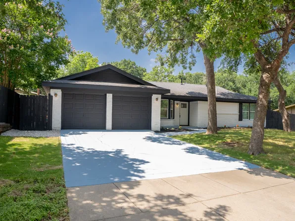 250 Somerset Ter, Bedford, TX 76022