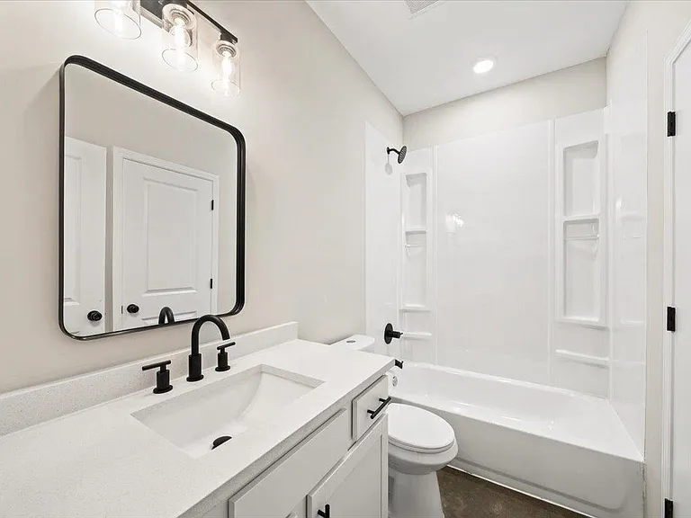 2845 Yale Ave — Photo 13